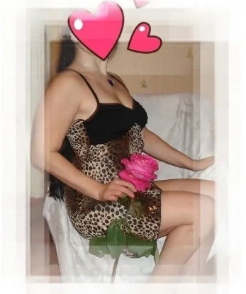 Соблазнительная брюнетка пригласит в гости и удивит разнообразием услуг. Ненасытная по жизни и страстная в постели. Доверься мне, не пожалеешь. 6089, 40 лет